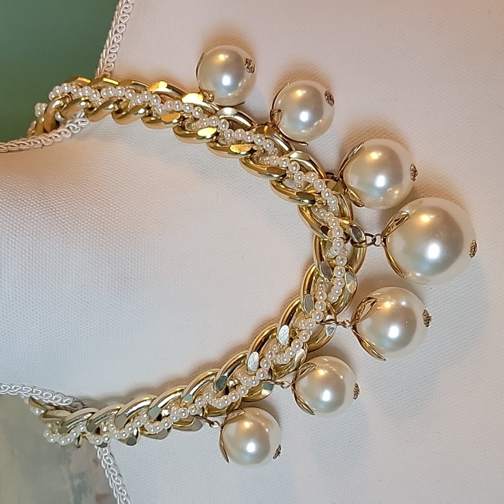 Bold Gold and Pearl Necklace